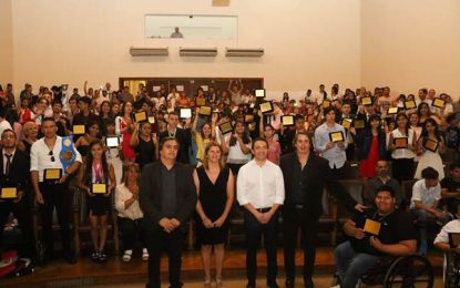 Emoción y felicidad en la entrega de reconocimientos a atletas varelenses