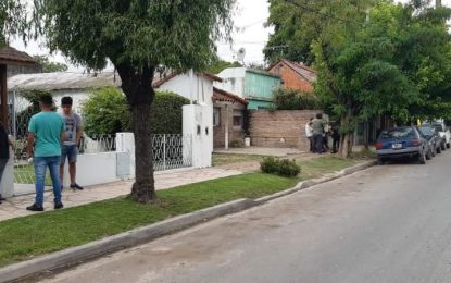 Entradera y tiroteo en Claypole: un policía y dos delincuentes resultaron heridos