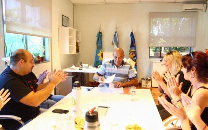 Quilmes: Molina firmó la reglamentación de la ordenanza de la prohibición de tracción a sangre