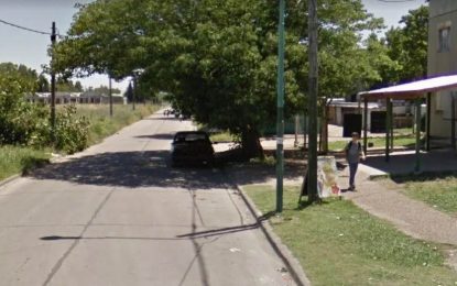 Claypole: asesinaron a puñaladas a una mujer y su pequeña hija encontró el cadáver