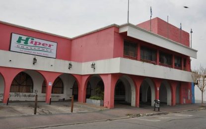 Berazategui: clausuraron un supermercado céntrico por no respetar la cadena de frío