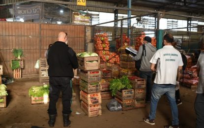 F. Varela: clausuraron el mercado frutihortícola de la Avenida Thevenet