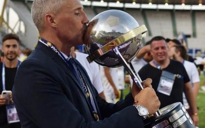 Hernán Crespo dejó de ser el DT de Defensa y Justicia