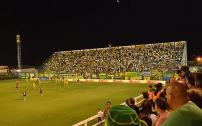 Vuelve el público a los estadios: Defensa tendrá 6 mil entradas disponibles ante Talleres