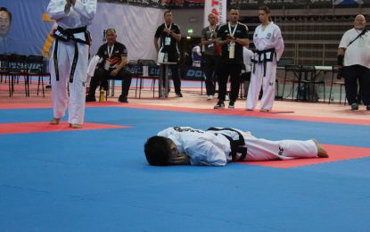 Un varelense con la casaca de campeón