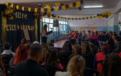La Secundaria N° 45 de Berazategui honra a una pionera: ahora se llama Cecilia Grierson