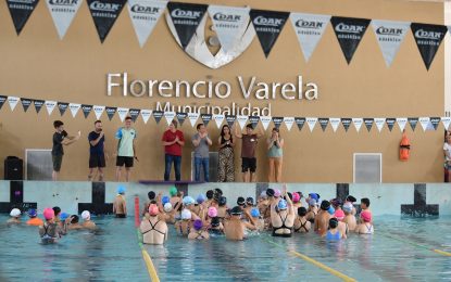 #FlorencioVarela | Aprendizajes, logros y compañerismo en las muestras anuales de natación y patín
