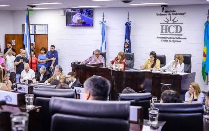 Quilmes avanza contra los trapitos: aprobaron el nuevo ordenamiento urbano en medio de incidentes y tensión