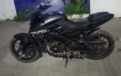 #FlorencioVarela | Quisieron escapar en una moto robada, pero fueron detenidos