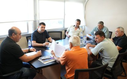 Watson revocó la concesión a la empresa San Juan Bautista y fue respaldado por unanimidad en el HCD