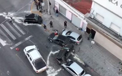 Impactante choque en cadena en Quilmes: siete autos involucrados