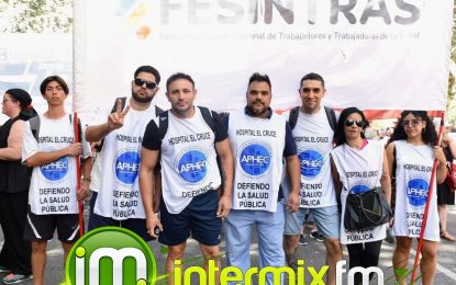 Trabajadores del Hospital El Cruce participaron de la movilización contra la reforma laboral