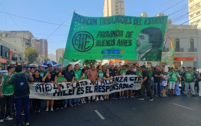 ATE Quilmes y ATE Florencio Varela movilizaron al Puente Pueyrredón en el marco del paro nacional