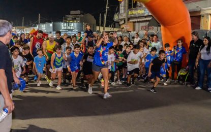 #FlorencioVarela | Masiva convocatoria en la 10° maratón nocturna «Ricardo Castro»