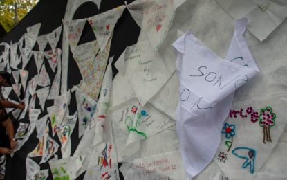 #FlorencioVarela | Plaza de la Democracia: un mar de pañuelos y memoria a 50 años del golpe