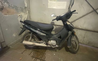 #FlorencioVarela | Menor fue demorado tras robar una moto en la vía pública