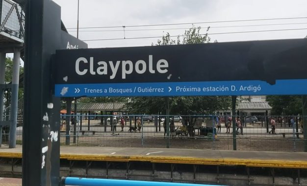 Dijo que tenía explosivos en su mochila y desató un operativo en Claypole