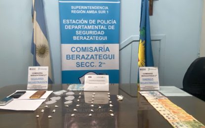 Allanaron una vivienda en El Pato y detuvieron a un hombre con cocaína