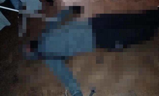 #Quilmes | Entraron a robar a una casa y uno de los delincuentes murió baleado