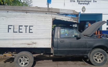 Circulaba en una Ford Ranger con pedido de secuestro y quedó imputado por encubrimiento