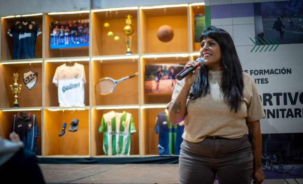 El Quilmes Atlético Club recibió un subsidio municipal para la construcción de un SUM
