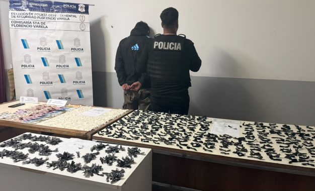 Detuvieron a un joven con más de 500 dosis de droga listas para la venta en Florencio Varela