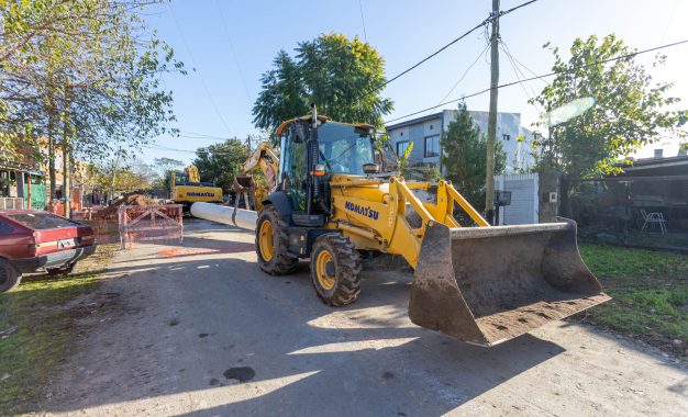 #Berazategui | Continúa importante obra de red cloacal en Hudson