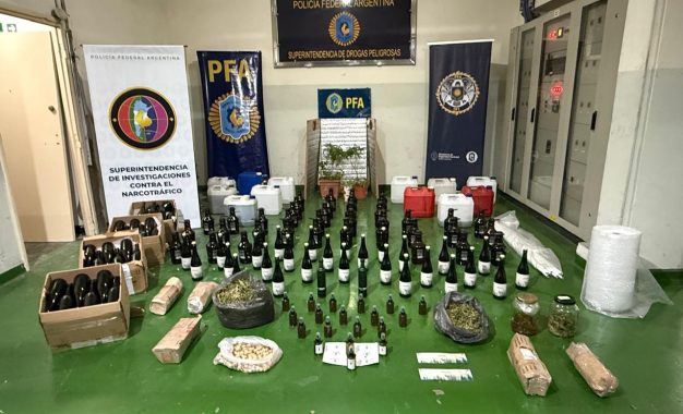 Vendían “Fernnabis”: cayó una organización que mezclaba fernet con cannabis