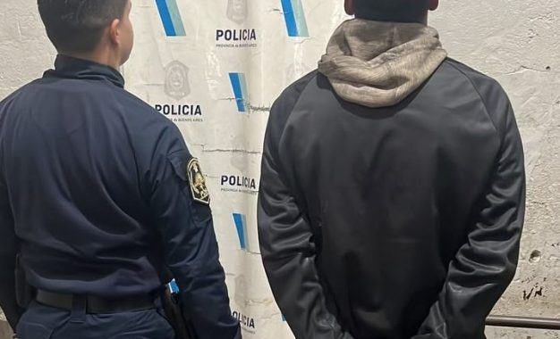 #FlorencioVarela | Robó una bicicleta, intentó escapar y terminó detenido