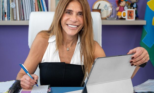 Magdalena Sierra asumió la intendencia de Avellaneda
