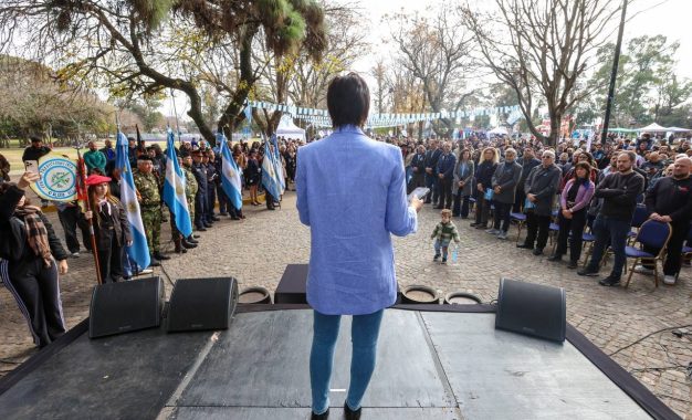 Mayra Mendoza: «Cristina está secuestrada por el poder que quiere entregar nuestra independencia y nuestra soberanía»