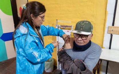 Continúa la campaña de vacunación antigripal gratuita en Florencio Varela
