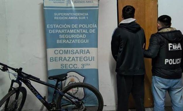 Reconoció su bicicleta robada en la calle y la Policía aprehendió a un hombre