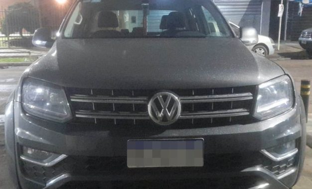 Hallaron en Florencio Varela una camioneta robada en Berazategui y recuperaron mercadería sustraída