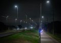 Almirante Brown avanza con la instalación de nuevas luces LED en las colectoras de Ruta 4