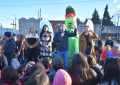 Una jornada soleada con juegos para las niñas y los niños en Ingeniero Allan