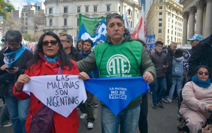 ATE Quilmes participó de la marcha por “Techo, Tierra, Paz, Pan y Trabajo”