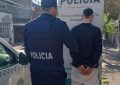 Robó un celular en Berazategui y fue detenido minutos después con el teléfono en su poder