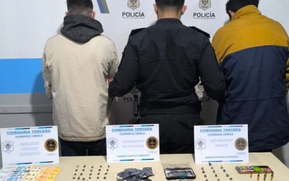 Allanamientos en Florencio Varela: secuestraron cocaína, dinero y municiones y detuvieron a dos personas