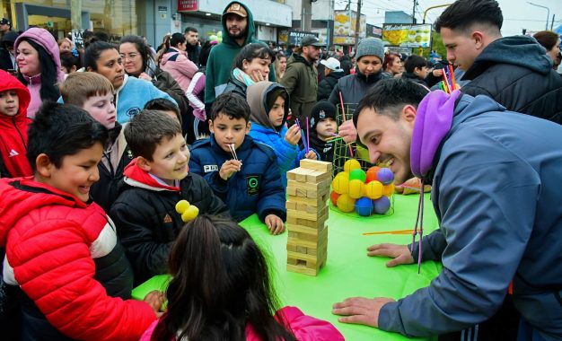 Bosques celebró el Día de las Infancias con una jornada de juegos, música y espectáculos