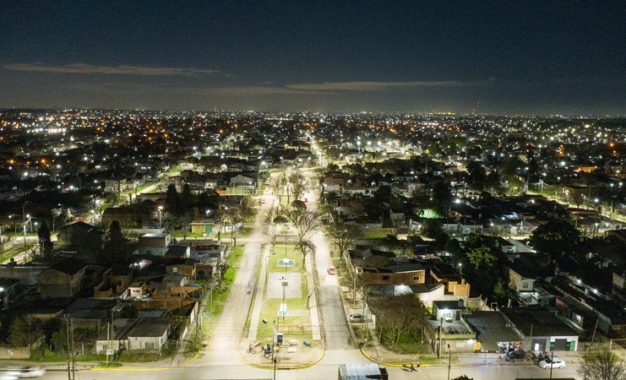 El barrio Libertad renovó su iluminación con 335 nuevos artefactos LED
