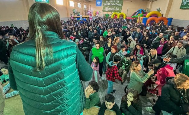 ATE Quilmes reunió a más de 2.000 personas en su Megafiesta de las Niñeces