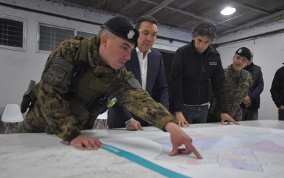 Andrés Watson supervisó la dinámica de trabajo en la base de la Unidad Táctica de Operaciones Inmediatas