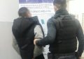 Ingresó a una vivienda por los techos y fue detenido tras saltar hacia otras dos casas