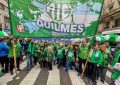 ATE Quilmes se movilizó al Ministerio de Economía en el marco del paro nacional