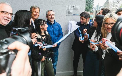 Kicillof y Cascallares inauguraron un Centro Integrador Comunitario y entregaron 1500 escrituras a vecinos de Alte Brown