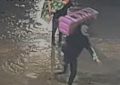 Detuvieron a un hombre acusado de participar en el robo a un comercio de Bosques