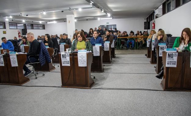 El Concejo Deliberante aprobó la compra de los terrenos de AGFA y autorizó un empréstito por $5.000 millones
