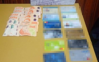 Robó a un conductor de aplicación y descubrieron que tenía un pedido judicial vigente