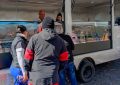 Mercado Activo sumó la tienda móvil de carnes y tuvo una jornada con gran concurrencia en Florencio Varela